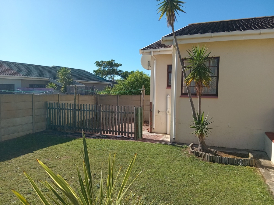 3 Bedroom Property for Sale in Heiderand Western Cape